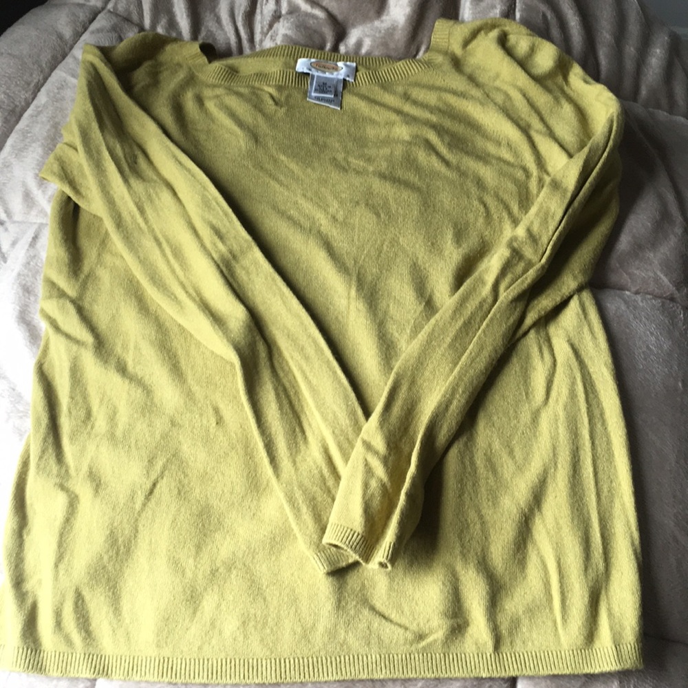 Soft Chartreuse Pullover Lightweight Sweater - image 1